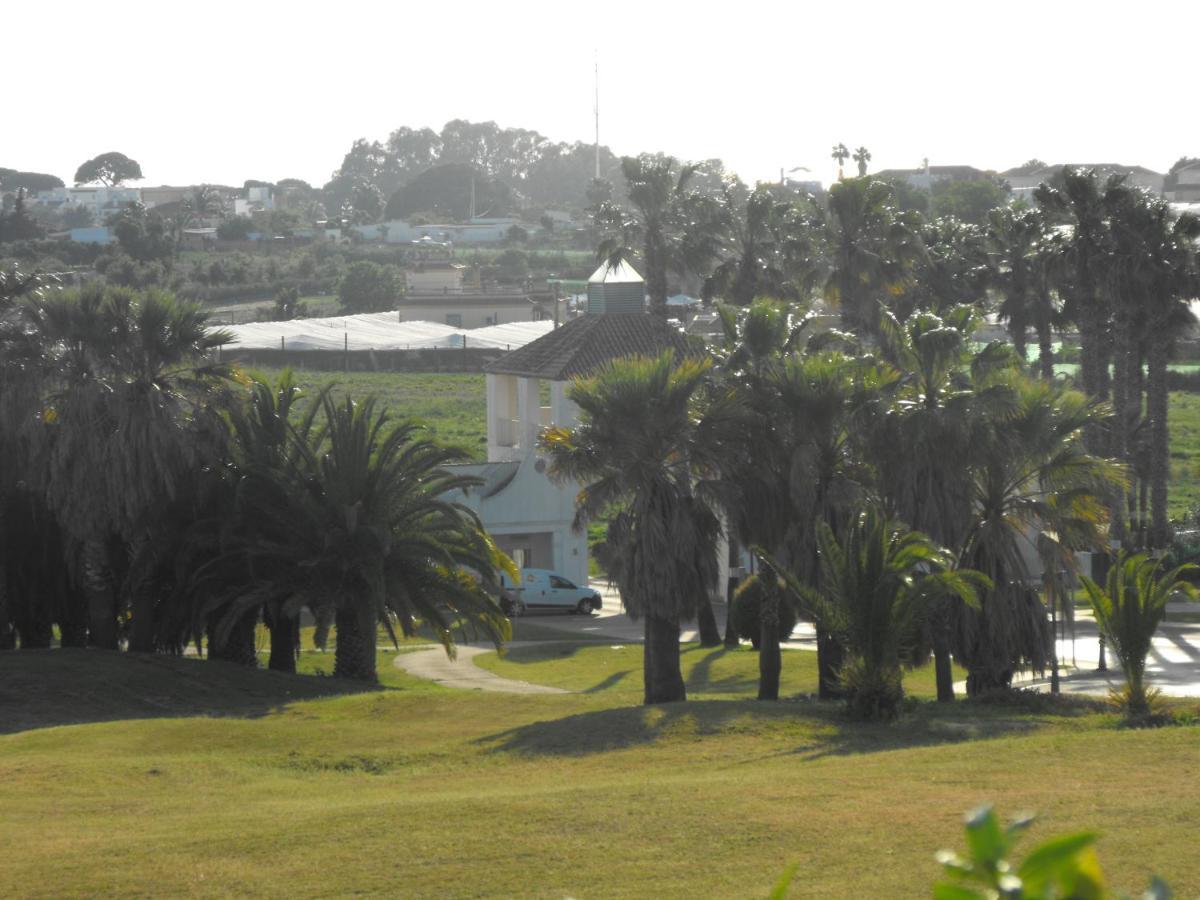 Precioso Apartamento En Urbanizacion Campo De Golf Sanlúcar de Barrameda Dış mekan fotoğraf